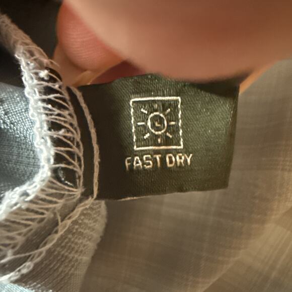 Eddie Bauer Relaxed Fit Men’s M Moisture Wicking Short Sleeve Plaid Shirt Hiking - Picture 9 of 13